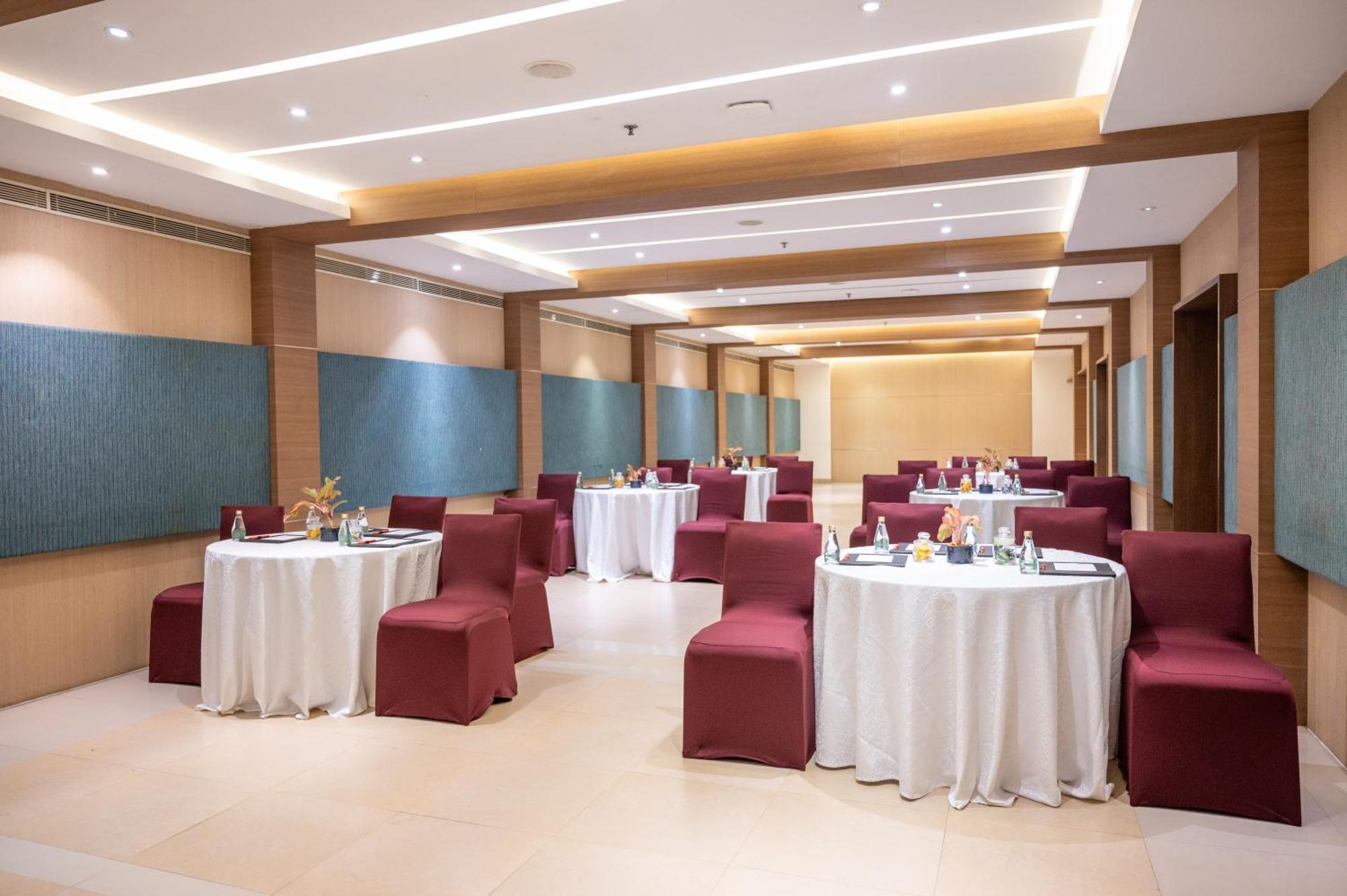 Grand Kakinada By Grt Hotels Eksteriør billede