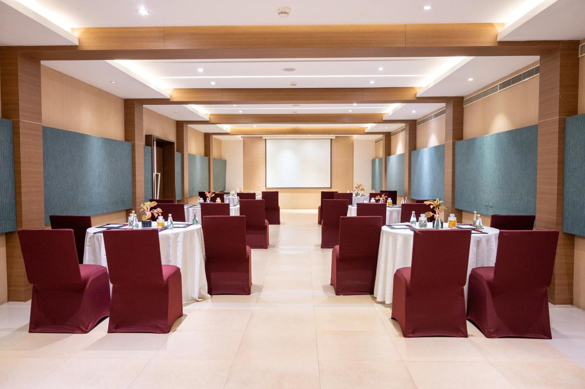 Grand Kakinada By Grt Hotels Eksteriør billede