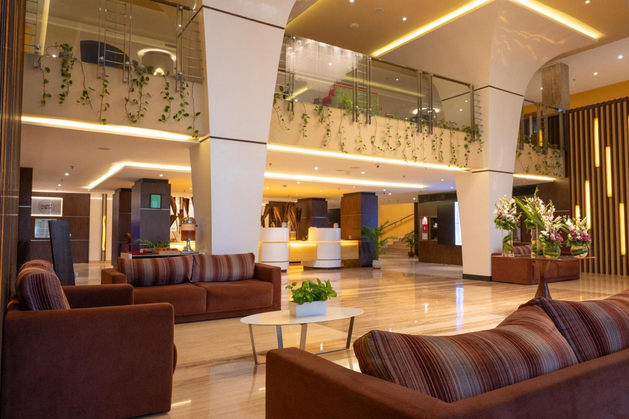 Grand Kakinada By Grt Hotels Eksteriør billede