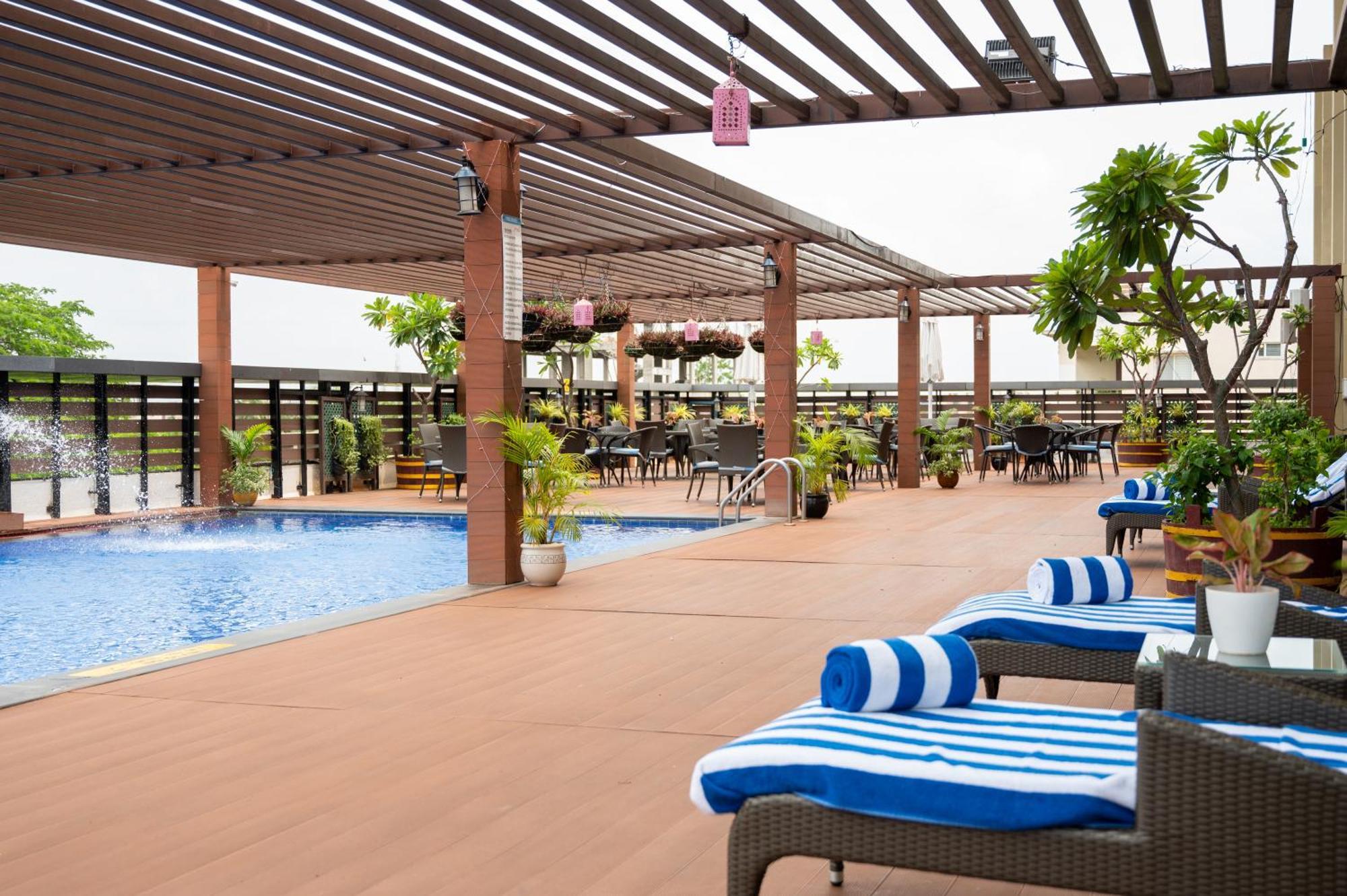 Grand Kakinada By Grt Hotels Eksteriør billede