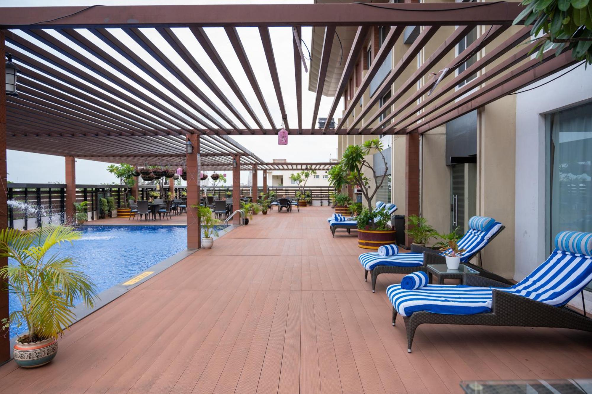 Grand Kakinada By Grt Hotels Eksteriør billede