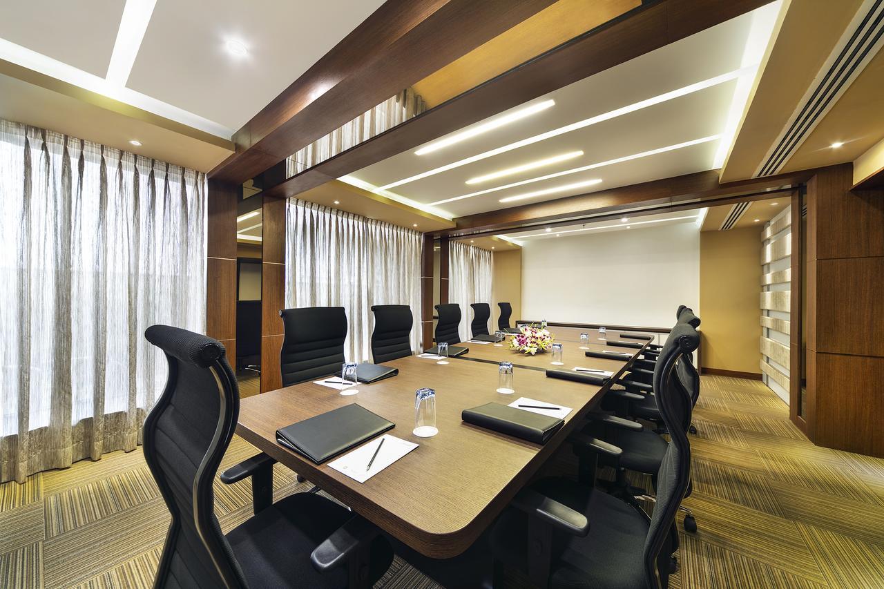 Grand Kakinada By Grt Hotels Eksteriør billede