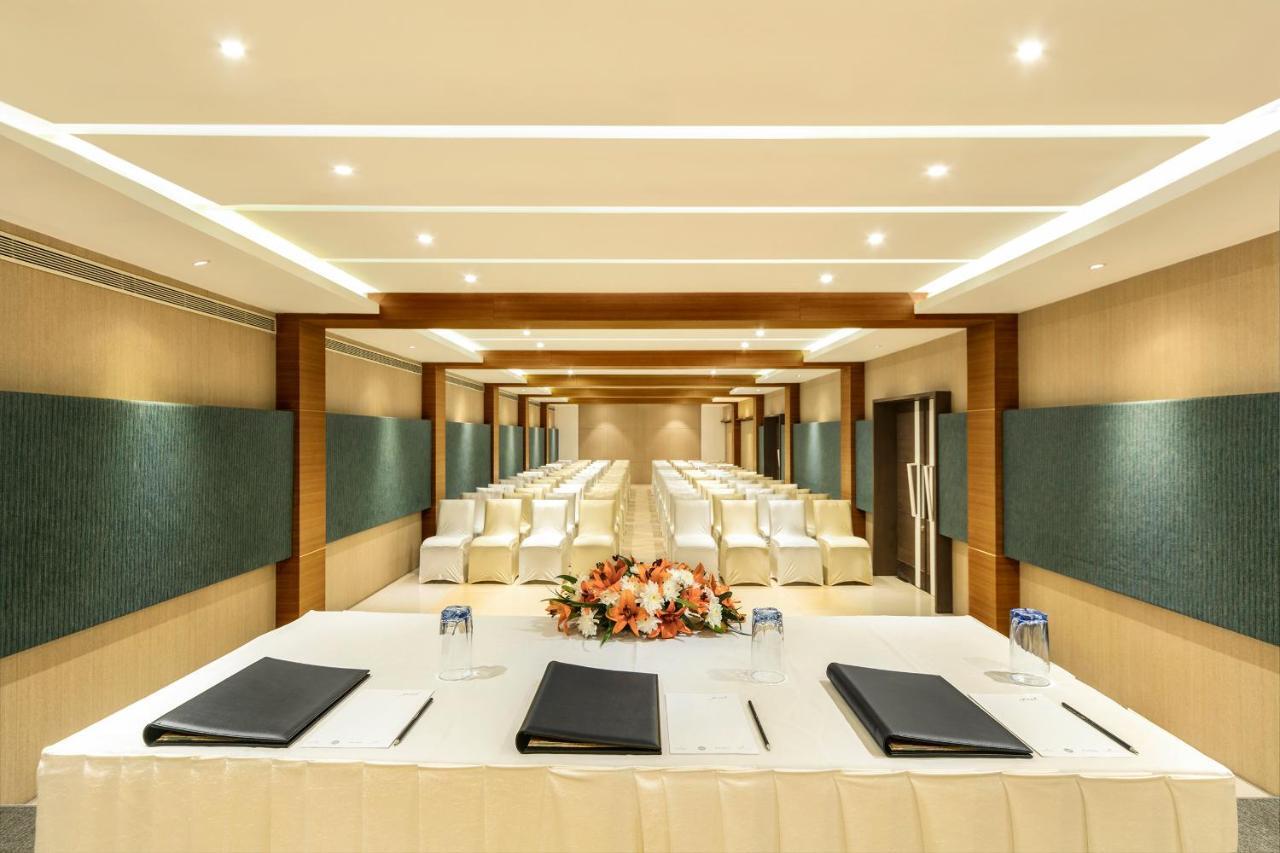 Grand Kakinada By Grt Hotels Eksteriør billede